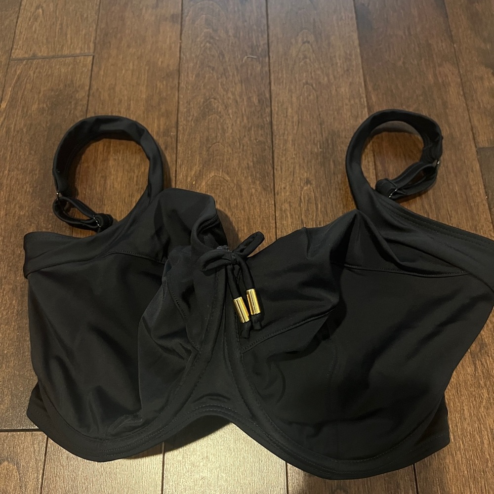 Like new freya bikini top 30HH